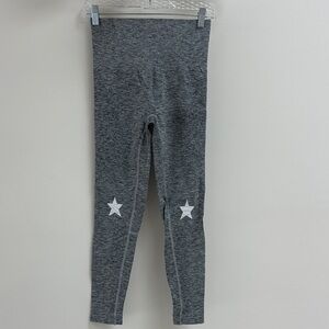 LNDR GRAY/WHITE LEGGINGS WITH STARS ON KNEES AND CALF M/L